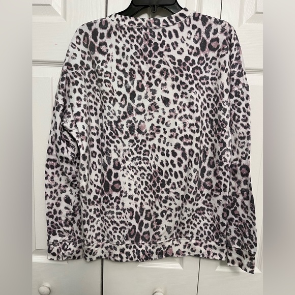Buc-ees Leopard Print Sweatshirt with Cartoon Graphic - Picture 4 of 5
